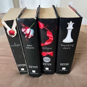 Twilight Saga Book Set by Stephenie Meyer